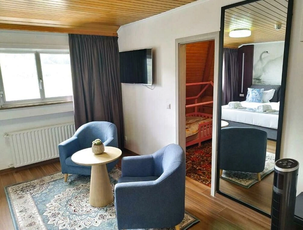 Afbeelding gerelateerd aan hotel whiteswan
