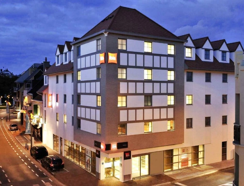 Afbeelding gerelateerd aan ibis De Panne