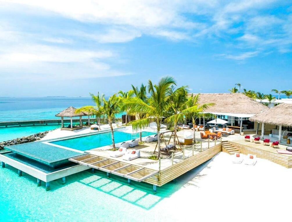 Afbeelding gerelateerd aan Intercontinental Maldives Maamunagau Resort with Club benefits by IHG