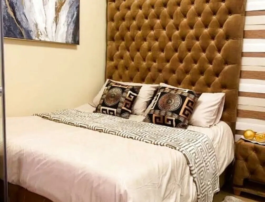 Afbeelding gerelateerd aan JAMAHSA CONDO STAYCATION TREES RESIDENCES NEAR SM FAIRVIEW