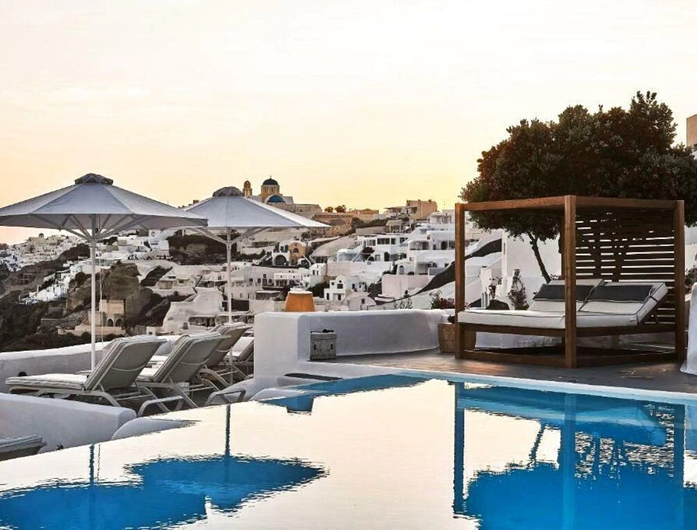 Afbeelding gerelateerd aan Katikies Kirini Santorini - The Leading Hotels Of The World
