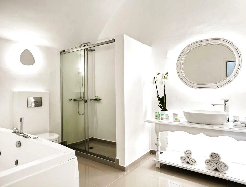 Afbeelding gerelateerd aan Katikies Santorini - The Leading Hotels Of The World