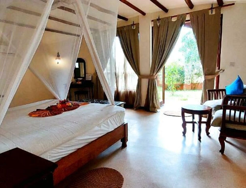 Afbeelding gerelateerd aan Kena Beach Hotel