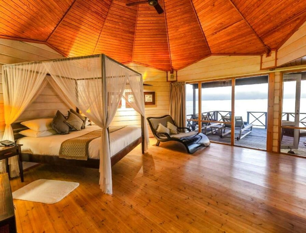 Afbeelding gerelateerd aan Komandoo Island Resort & Spa