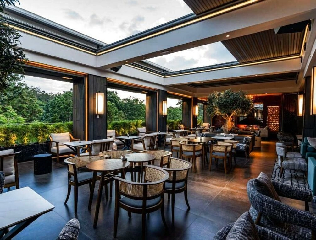Afbeelding gerelateerd aan Kwetu Nairobi, Curio Collection By Hilton