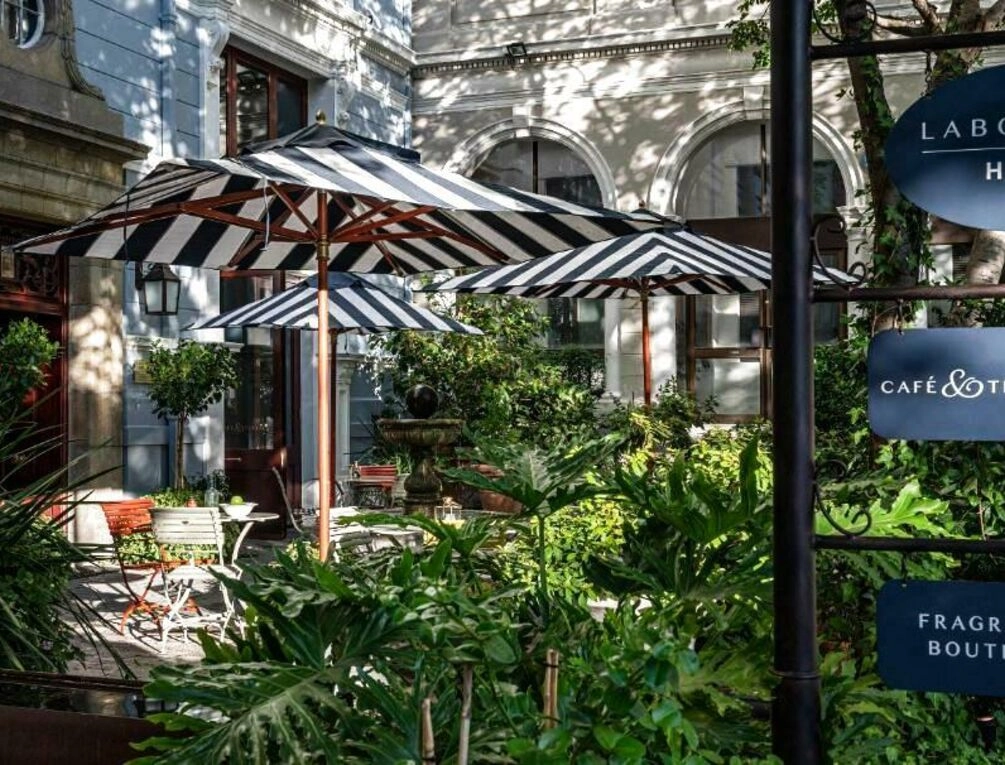 Afbeelding gerelateerd aan Labotessa Luxury Boutique Hotel