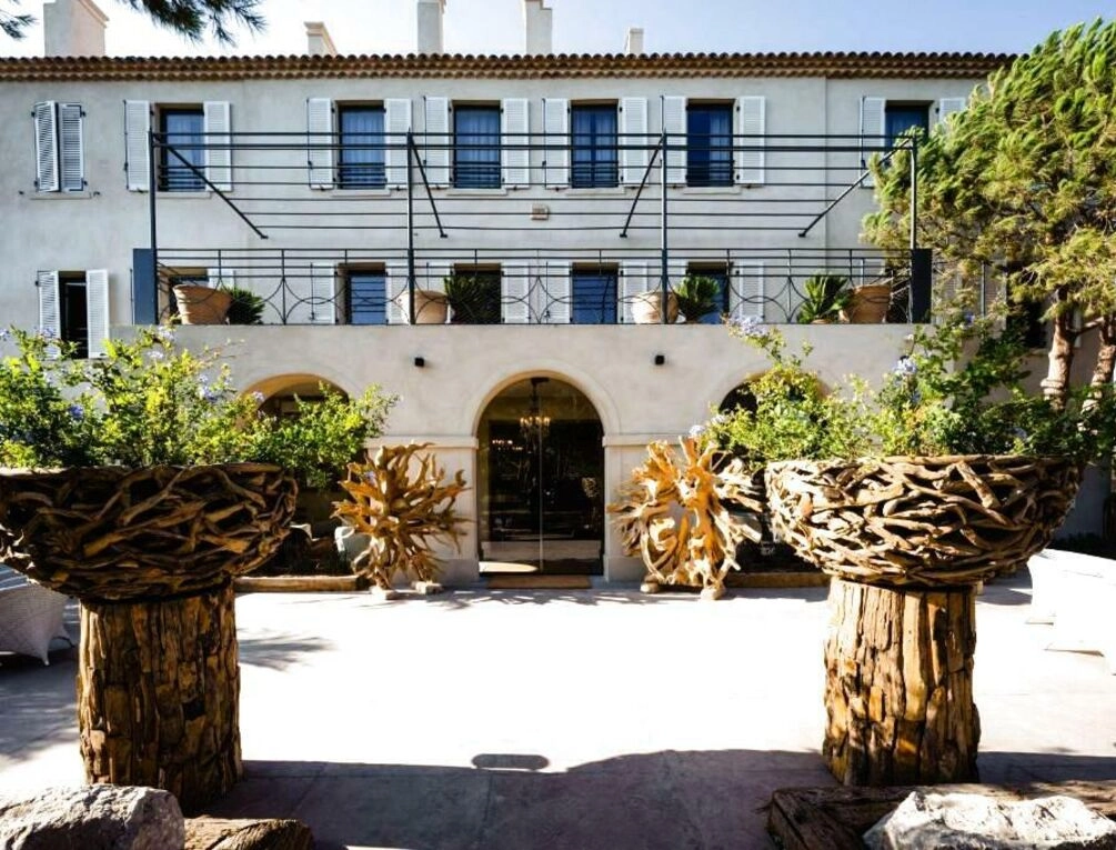 Afbeelding gerelateerd aan Le Hameau Des Pesquiers Ecolodge & Spa, Curio Collection By Hilton