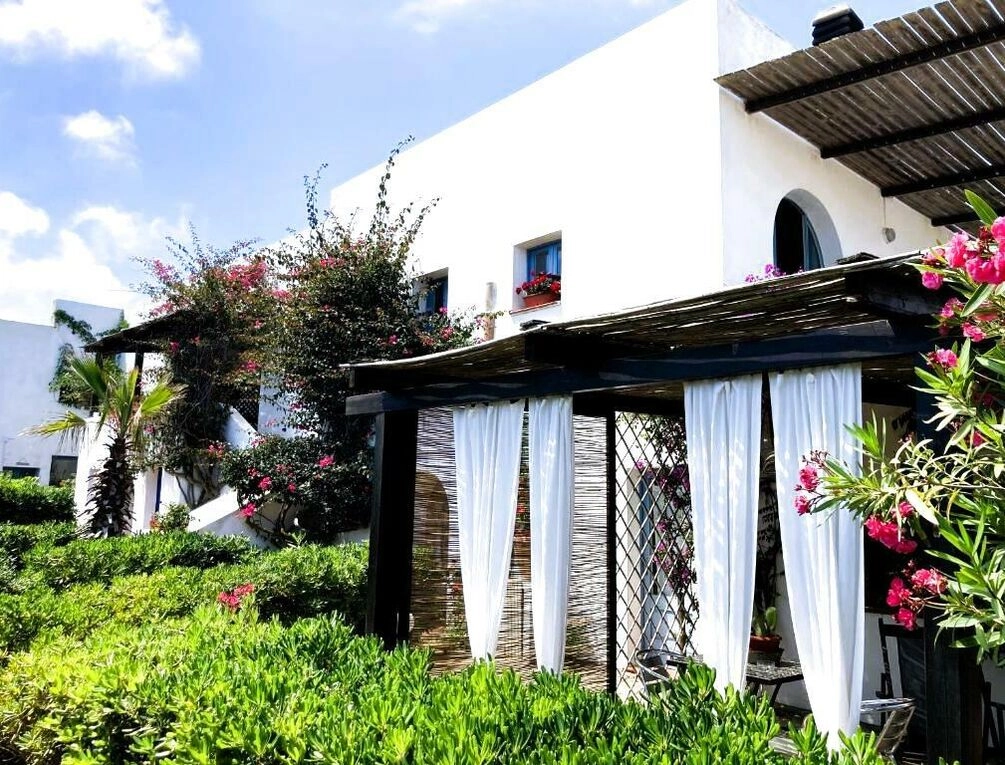 Afbeelding gerelateerd aan Le Lanterne Resort