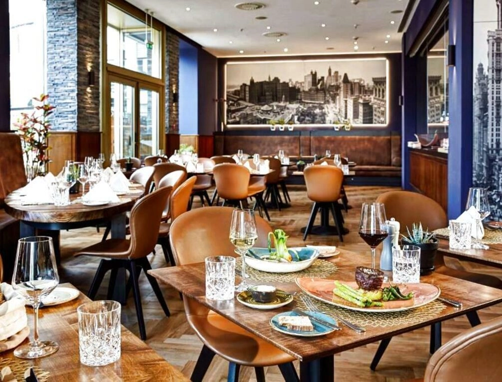 Afbeelding gerelateerd aan Lindner Hotel Frankfurt Main Plaza, part of JdV by Hyatt