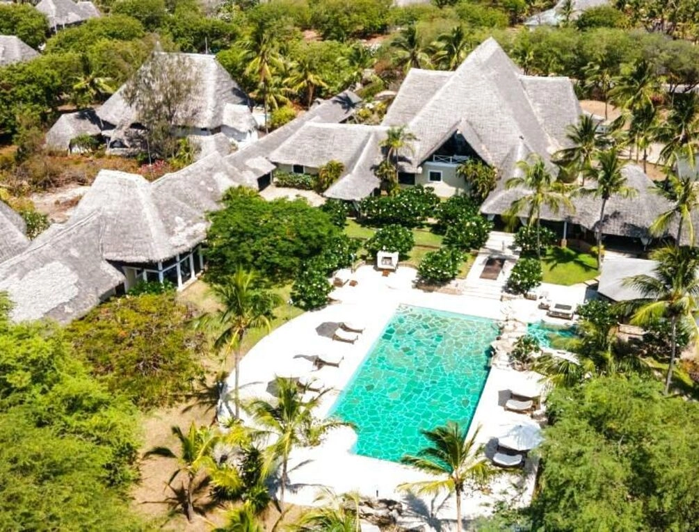 Afbeelding gerelateerd aan Lion in the Sun Billionaire Retreat Malindi