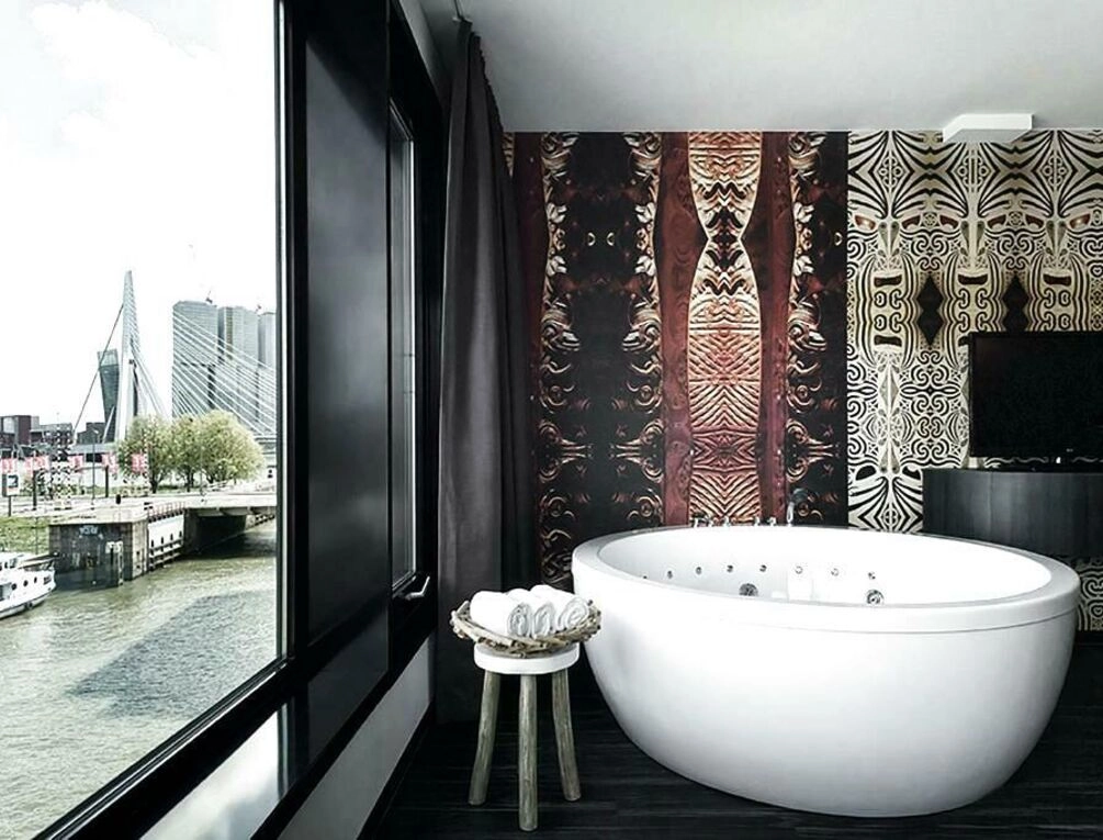 Afbeelding gerelateerd aan Mainport Hotel Rotterdam, a Hilton Affiliate Hotel