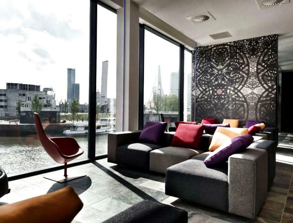 Afbeelding gerelateerd aan Mainport Hotel Rotterdam, a Hilton Affiliate Hotel