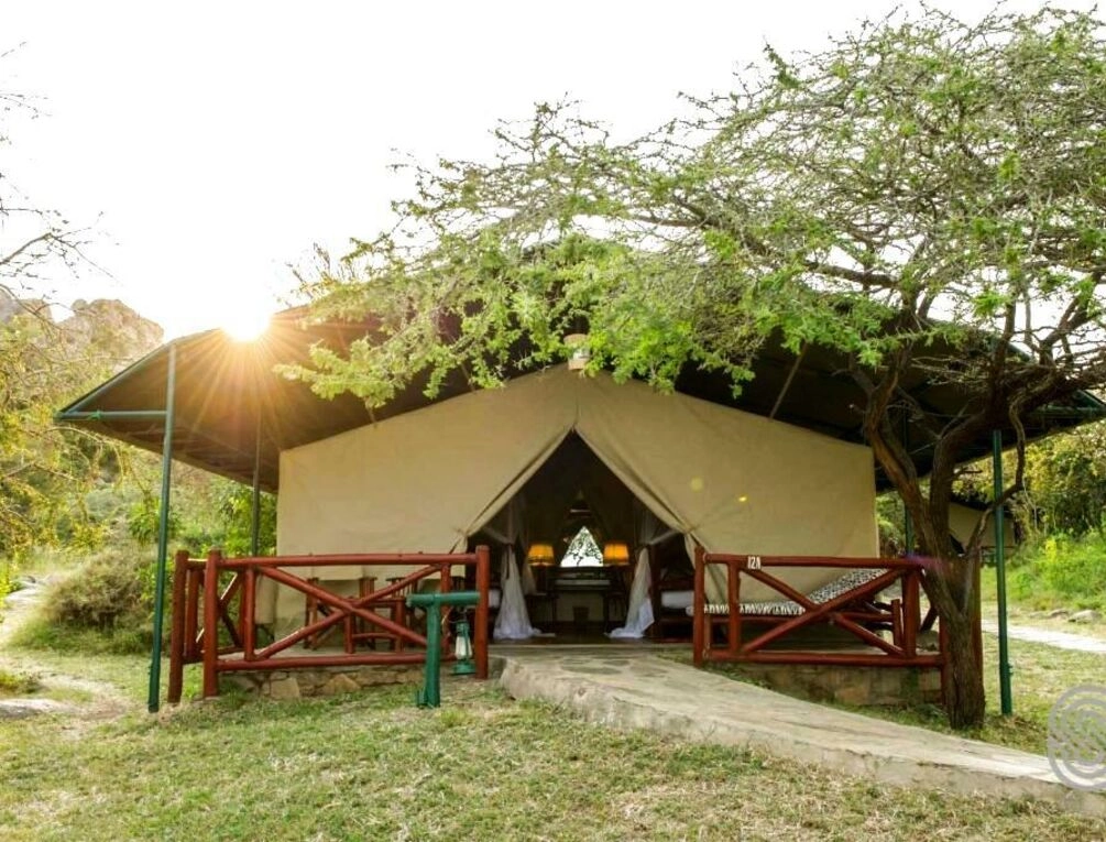 Afbeelding gerelateerd aan Mbuzi Mawe Serena Camp