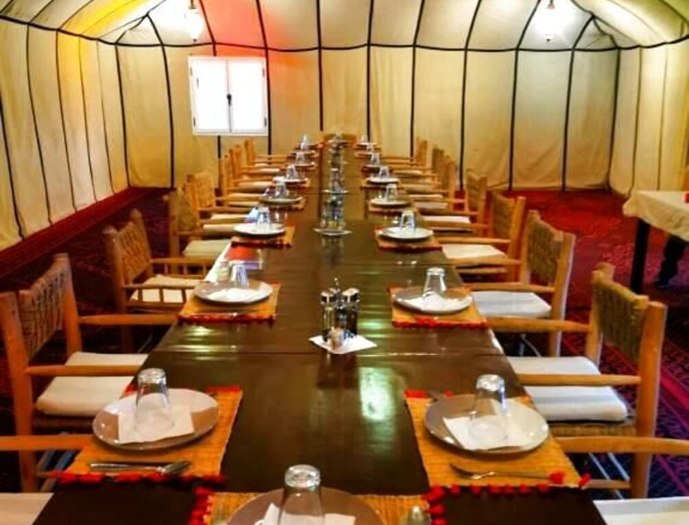 Afbeelding gerelateerd aan Merzouga heart camp