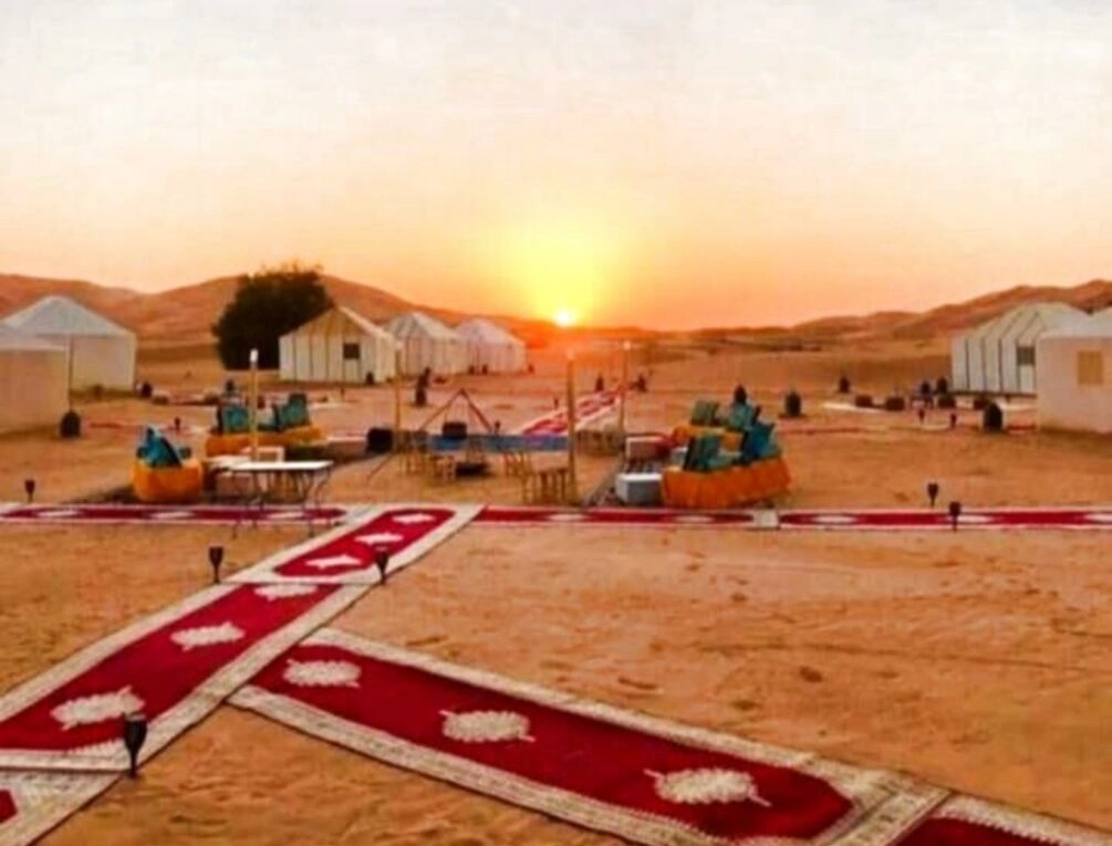 Afbeelding gerelateerd aan Merzouga Nice luxury Camp