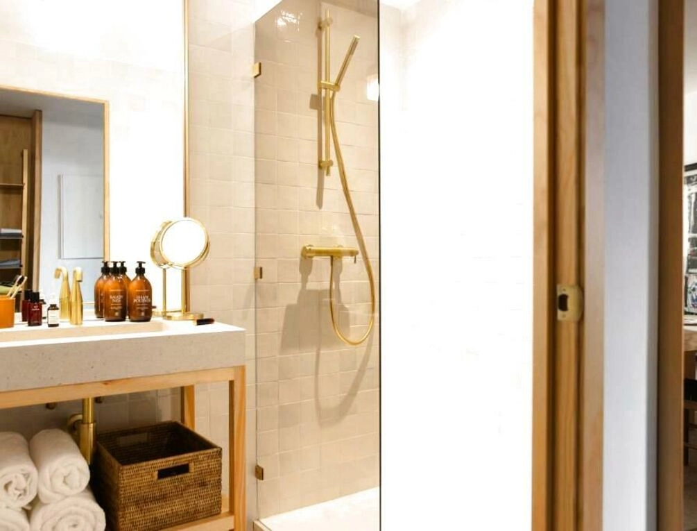 Afbeelding gerelateerd aan MOB HOTEL Cannes