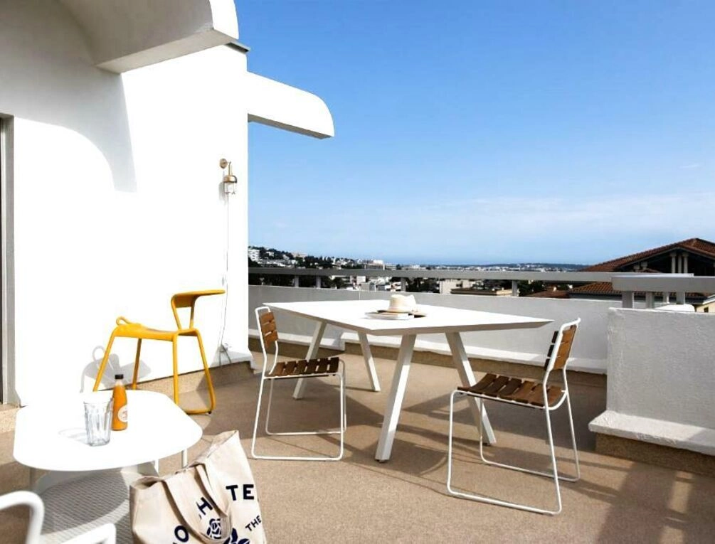 Afbeelding gerelateerd aan MOB HOTEL Cannes
