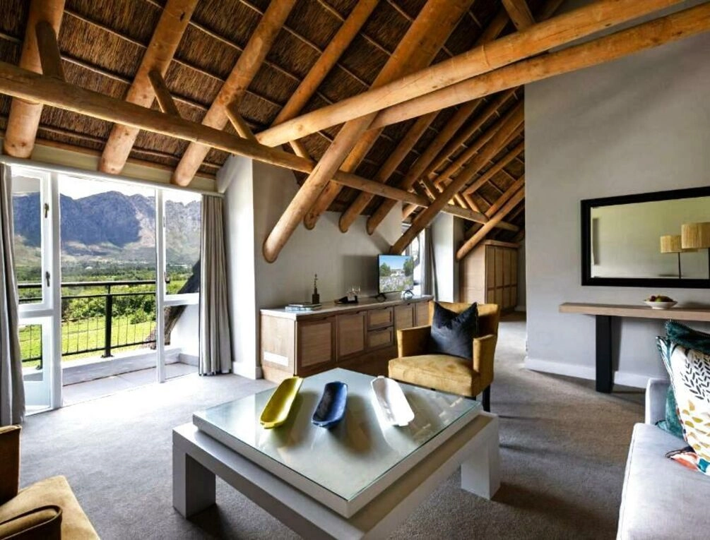 Afbeelding gerelateerd aan Mont Rochelle Hotel and Vineyard
