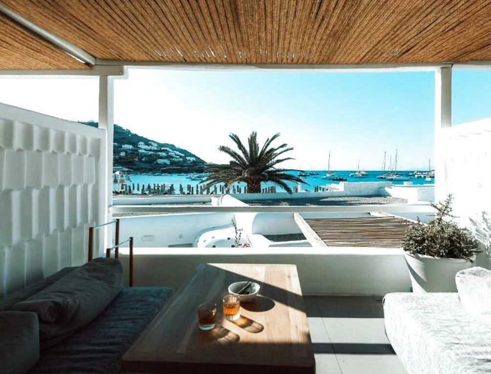 Afbeelding gerelateerd aan Mykonos Ammos Hotel - Small Luxury Hotels of the World
