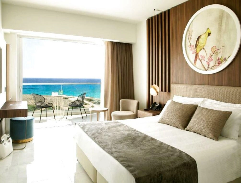 Afbeelding gerelateerd aan NissiBlu Beach Resort