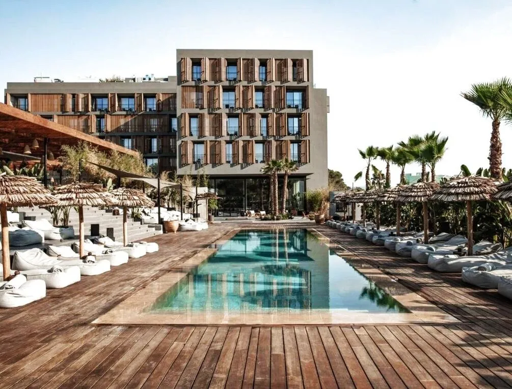 Afbeelding gerelateerd aan OKU Ibiza