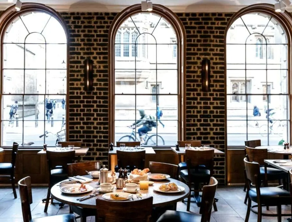Afbeelding gerelateerd aan Old Bank Hotel