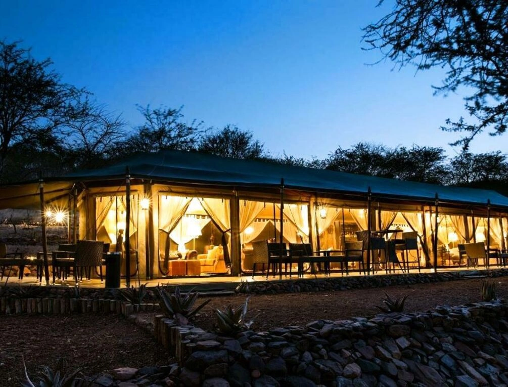 Afbeelding gerelateerd aan Ole Serai Luxury Camp