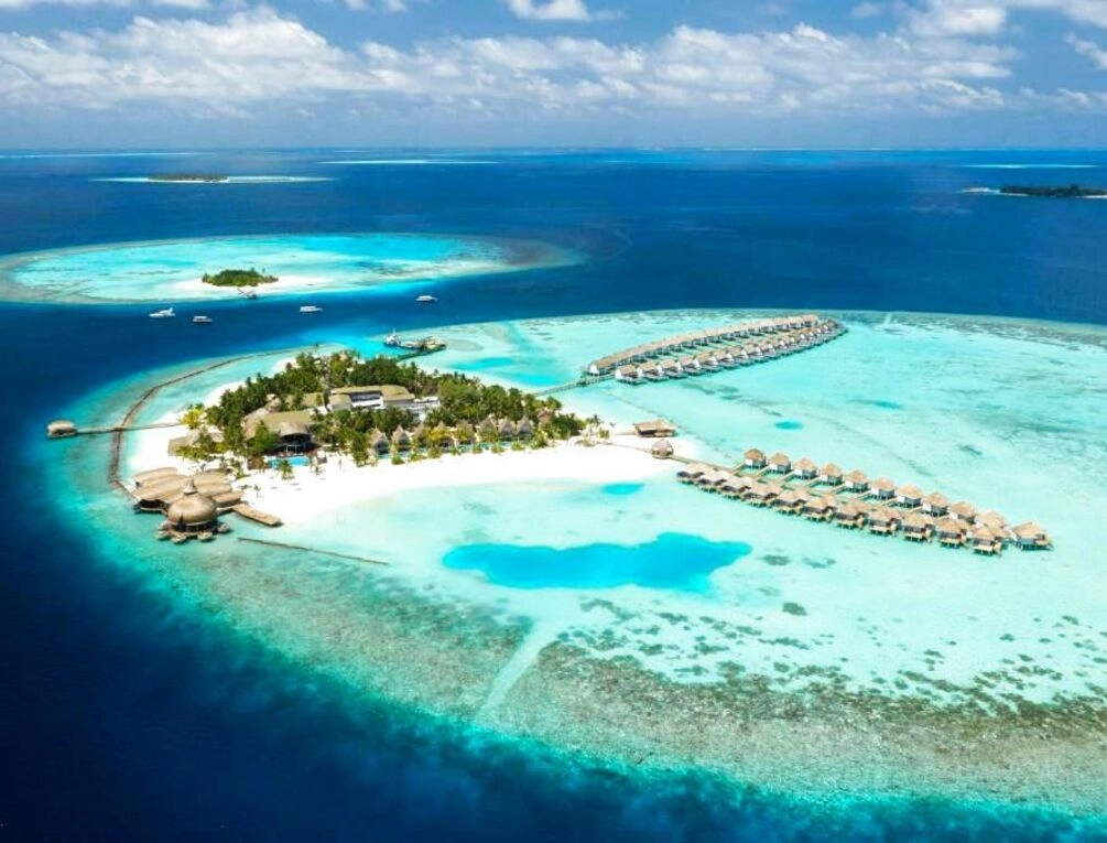 Afbeelding gerelateerd aan Outrigger Maldives Maafushivaru Resort
