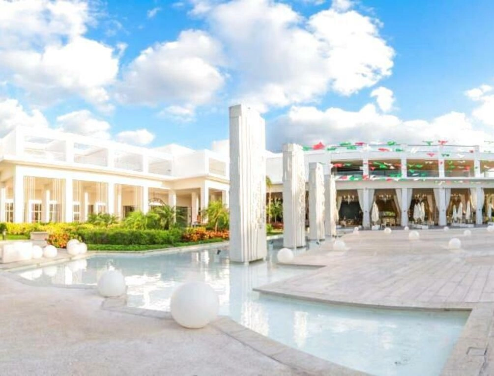 Afbeelding gerelateerd aan Platinum Yucatan Princess Adults Only - All Inclusive