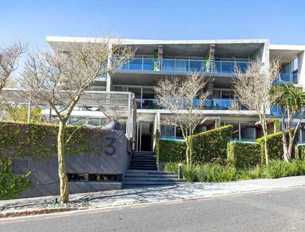 Afbeelding gerelateerd aan POD Camps Bay