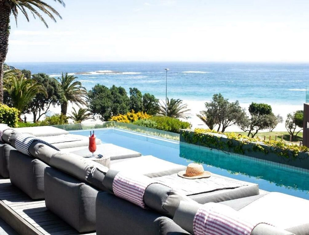 Afbeelding gerelateerd aan POD Camps Bay by The Oyster Collection