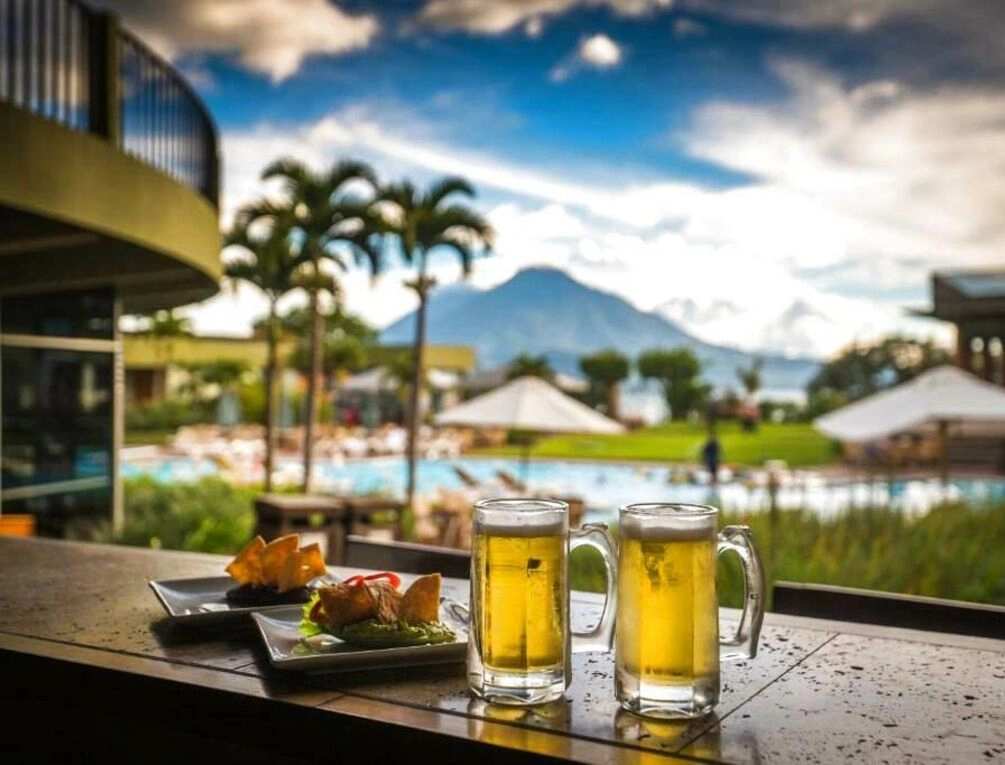 Afbeelding gerelateerd aan Porta Hotel del Lago