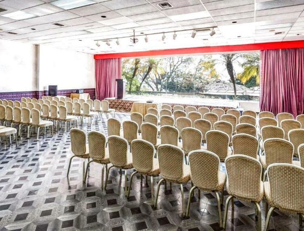 Afbeelding gerelateerd aan Porta Hotel del Lago