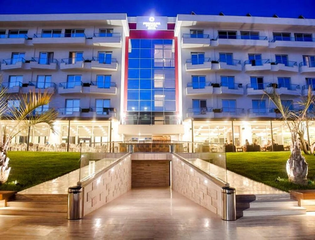 Afbeelding gerelateerd aan Premium Beach Hotel
