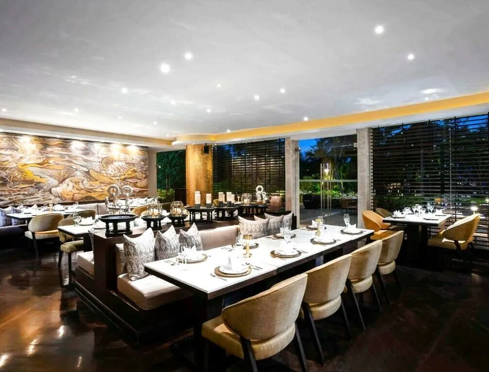 Afbeelding gerelateerd aan Pullman Phuket Karon Beach Resort