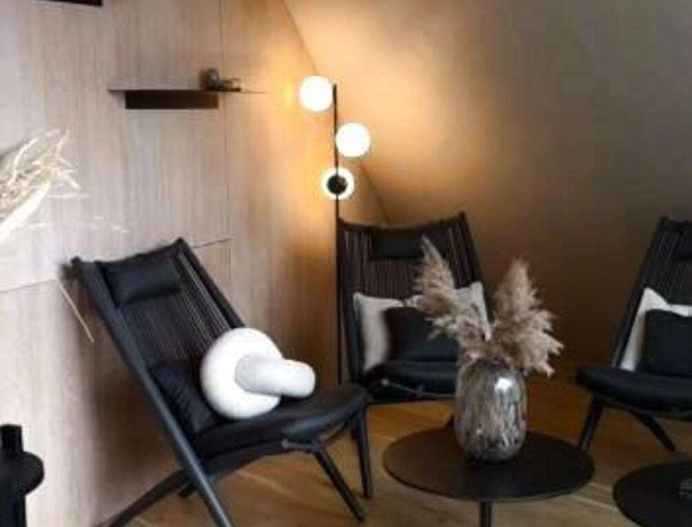 Afbeelding gerelateerd aan Redstone Apartments