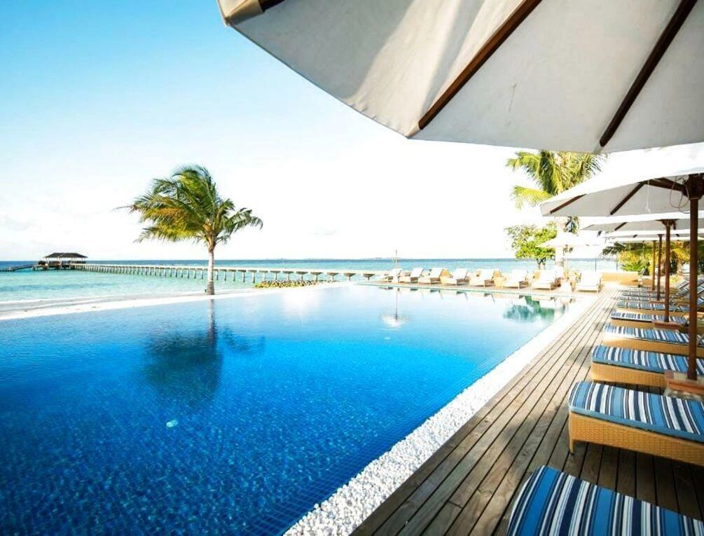 Afbeelding gerelateerd aan ROBINSON NOONU - All Inclusive