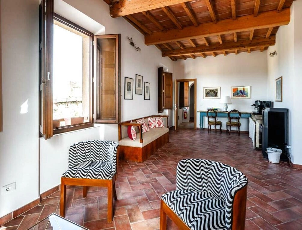 Afbeelding gerelateerd aan Rooms and Wine al Castello