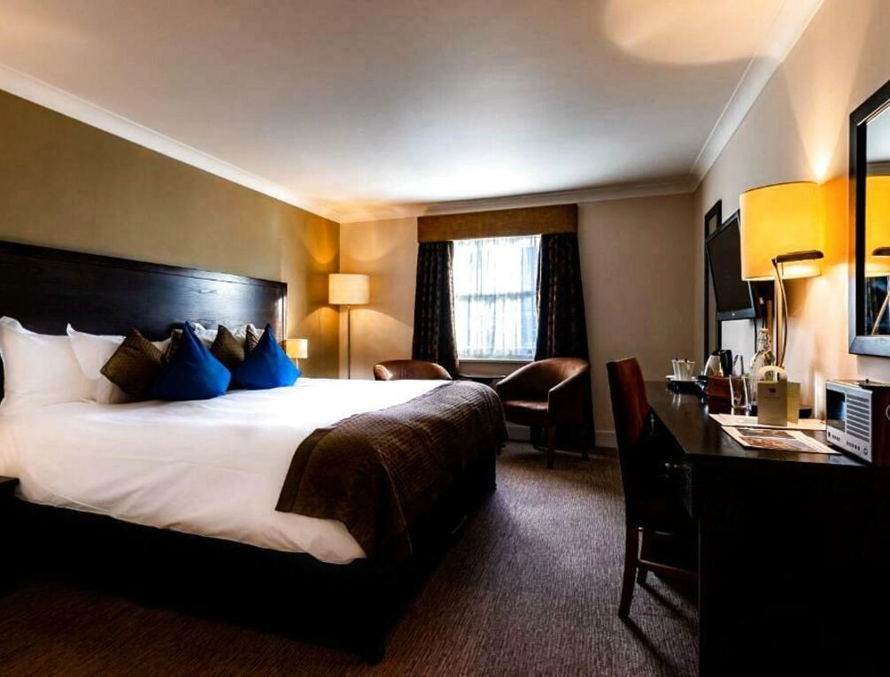 Afbeelding gerelateerd aan Rose And Crown Hotel