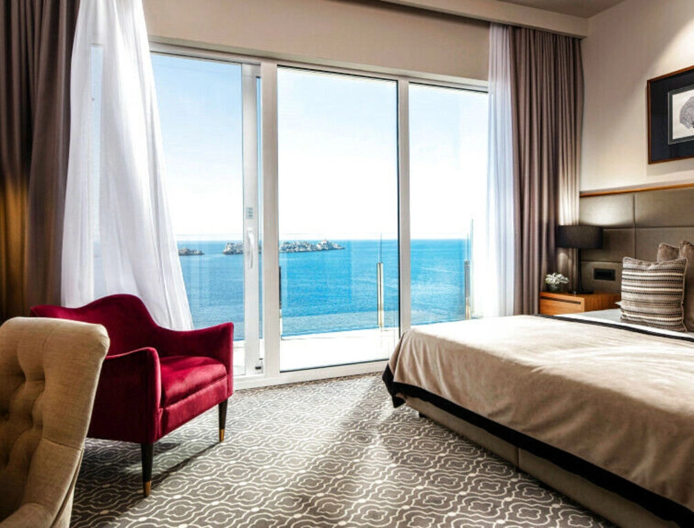 Afbeelding gerelateerd aan Royal Ariston Hotel