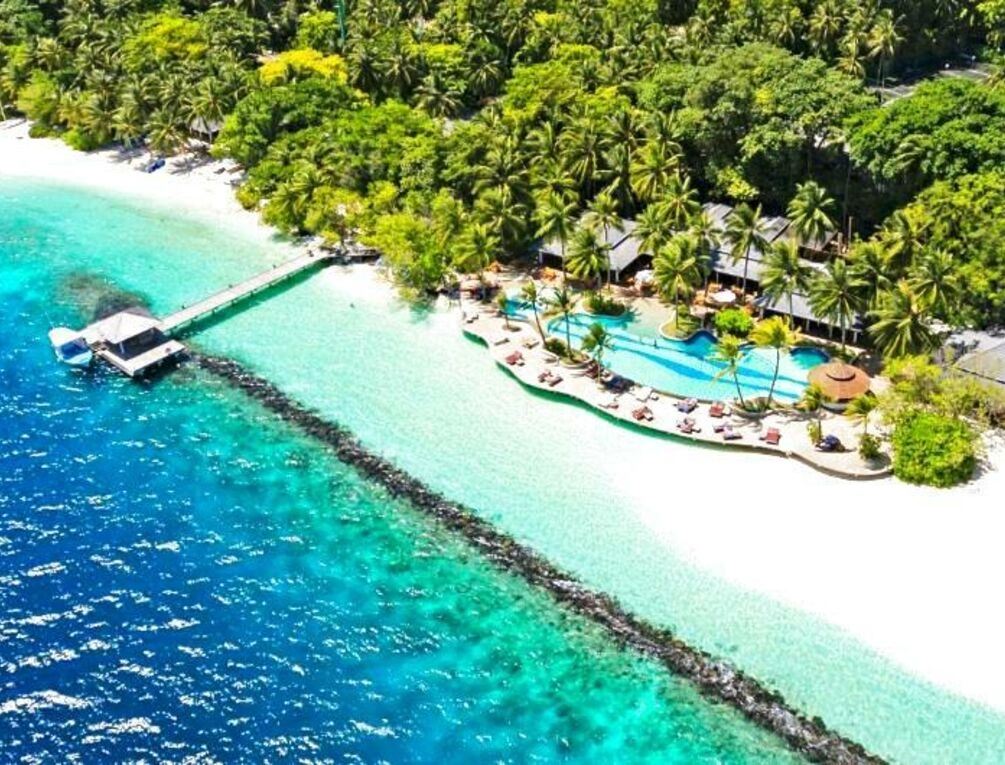Afbeelding gerelateerd aan Royal Island Resort at Baa Atoll Biosphere Reserve