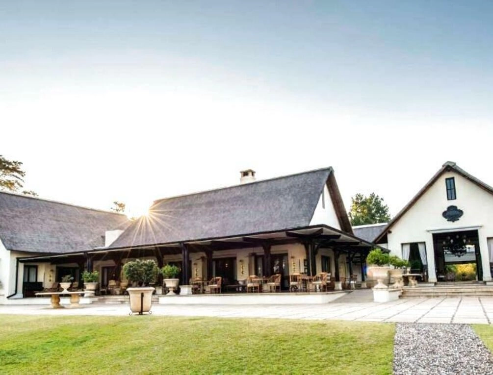 Afbeelding gerelateerd aan Royal Livingstone Hotel by Anantara