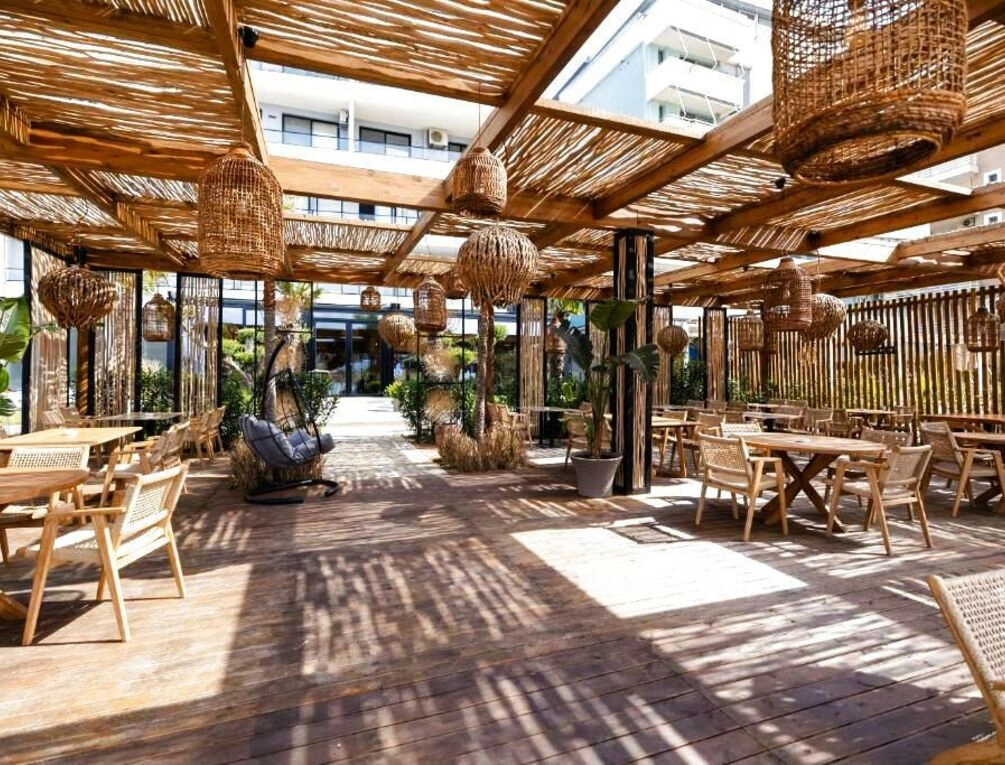 Afbeelding gerelateerd aan Sea & Sand Hotel