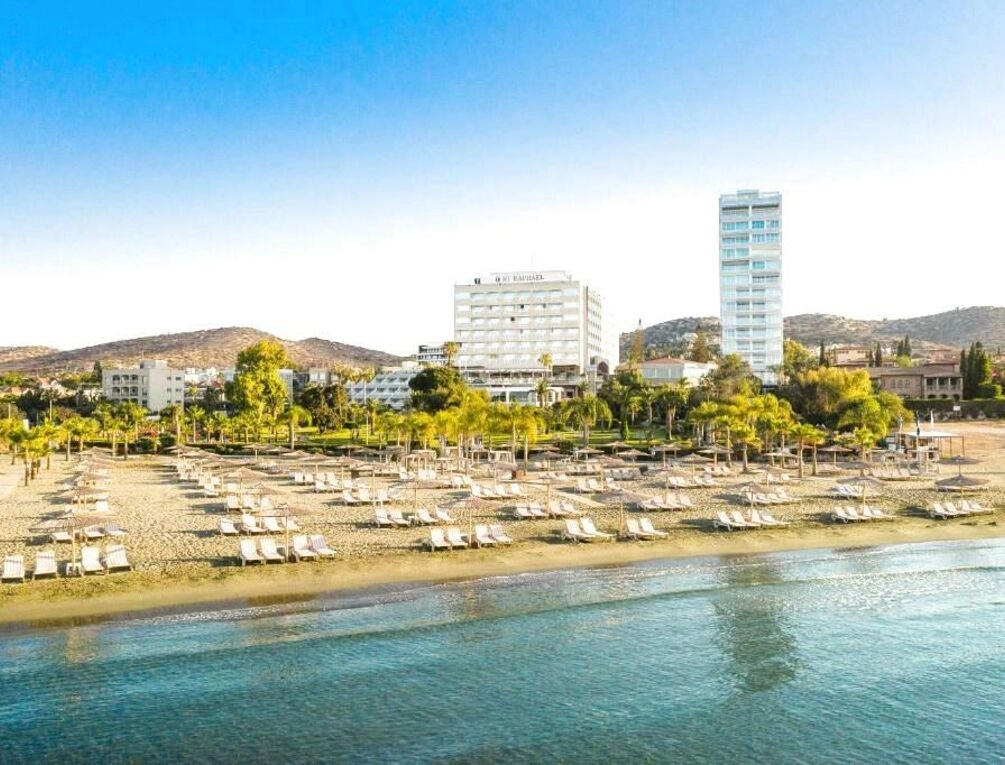 Afbeelding gerelateerd aan St Raphael Resort
