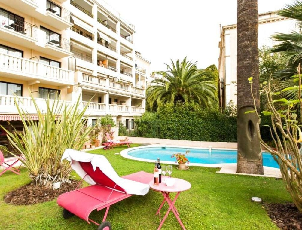 Afbeelding gerelateerd aan Sun Riviera Hotel