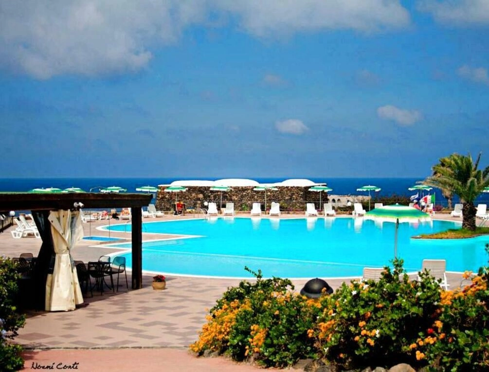 Afbeelding gerelateerd aan Suvaki Resort