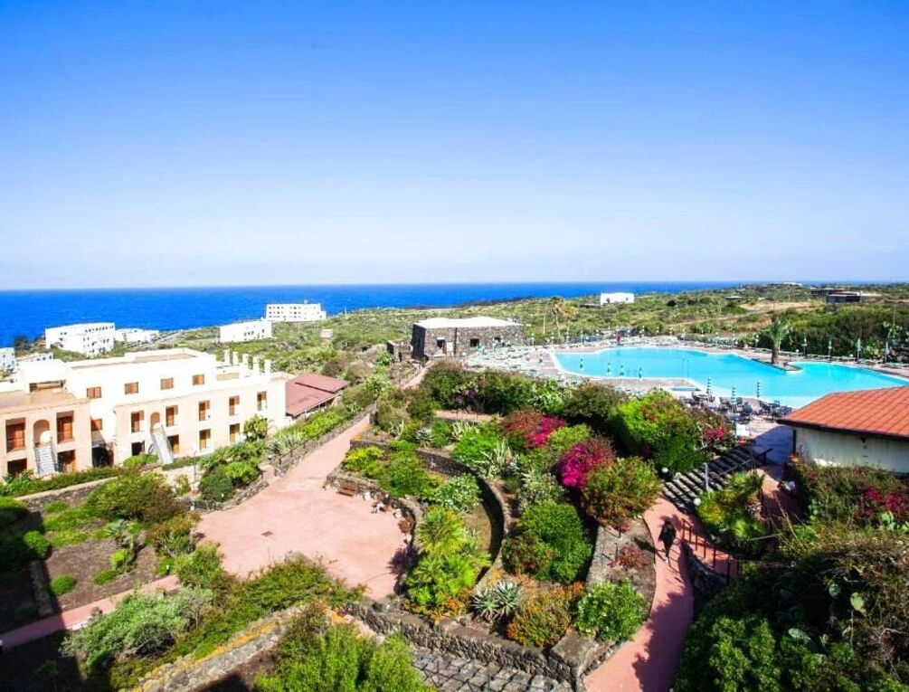 Afbeelding gerelateerd aan Suvaki Resort