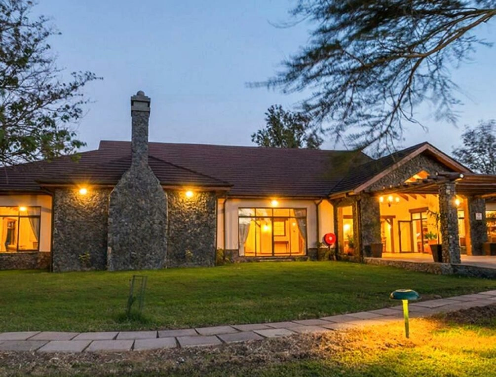 Afbeelding gerelateerd aan Sweetwaters Serena Camp