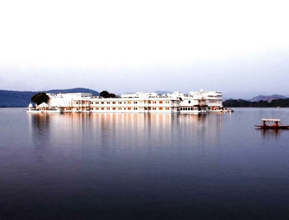 Afbeelding gerelateerd aan Taj Lake Palace Udaipur