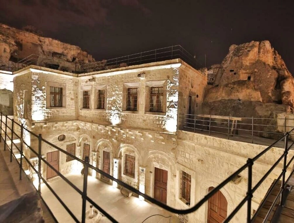 Afbeelding gerelateerd aan Taru Cave Suites